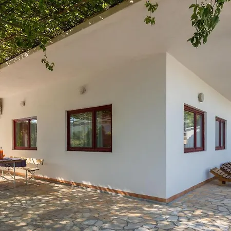 Vila Relax Summer House *