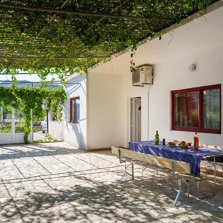 Relax Summer House